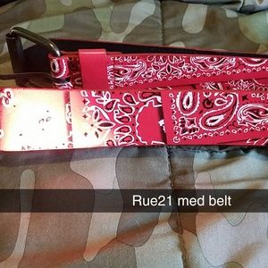 Med rue 21 belt